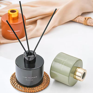 Botol parfum cetakan layar transparan kaca <span class=keywords><strong>Diffuser</strong></span> Reed <span class=keywords><strong>Mini</strong></span> 50ml kustom dengan kemasan kotak - Product Image 4