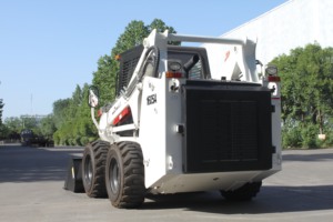 Nuova condizione Off-Road carrello elevatore Diesel robusto terreno alimentato transpallet per vendita al dettaglio industrie agricole e di ristorazione - Product Image 3