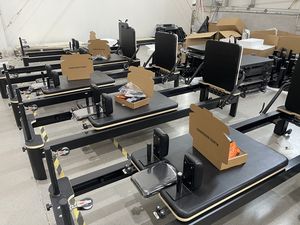 Harga rendah tempat tidur Yoga <span class=keywords><strong>Pilates</strong></span> hitam dapat dilipat bekas kembali Cama De <span class=keywords><strong>Pilates</strong></span> untuk penggunaan di rumah - Product Image 6