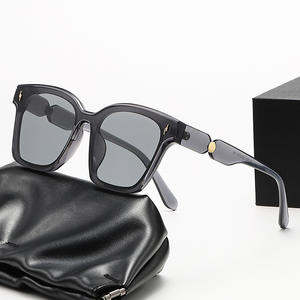 Nouvelles lunettes de soleil pour femmes, monture en PC, verres en résine, protection UV400, type 3, pare-soleil, style carré large, YC202 D5 - Product Image 3