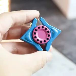 Spinner Metálico de Dibujos Animados, Juguete Antiestrés para el Día a Día, Divertido Trompo Giratorio de Escritorio, Regalo para Aliviar el Estrés y el TDAH - Product Image 4