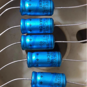 <span class=keywords><strong>Bianchi</strong></span> ตัวเก็บประจุอลูมิเนียมอิเล็กโทรไลติกซีรีส์16V 220uF 031 8x18MM - Product Image 1