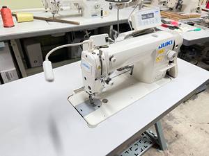 Macchina da Cucire Industriale DDL8700 Modello Standard, Ago Singolo, Alta Velocità, Risparmio Energetico, per Tessuti di Peso Medio - Product Image 2