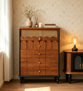 Mueble de Almacenamiento de Madera Sólida Estilo Moderno de Mediados de Siglo, Paneles Florales, Puertas Planas, Tamaño Personalizado Disponible para Muebles de Sala - Product Image 5