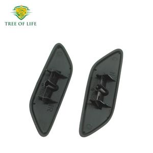 Cubiertas de boquillas para lavafaros Honda 76886-SWA-S01 76887-SWA-S01, de plástico, con clip para el embellecedor del parachoques delantero - Product Image 2
