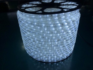 Verde impermeable IP 67 exterior 230V 100 metros tubo redondo <span class=keywords><strong>manguera</strong></span> centelleante luz Led decoración <span class=keywords><strong>de</strong></span> árbol <span class=keywords><strong>de</strong></span> vacaciones <span class=keywords><strong>de</strong></span> <span class=keywords><strong>Navidad</strong></span> - Product Image 3