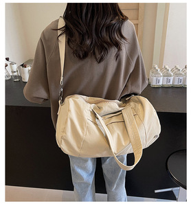 Große Kapazität Individuelles Logo Personalisierte Canvas Sporttasche Modischer Trend - Product Image 2