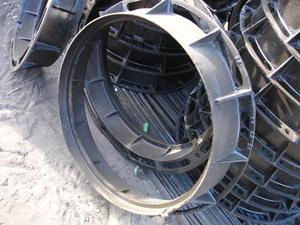 Couverture de trou d'homme en <span class=keywords><strong>fonte</strong></span> ductile EN124 B125 <span class=keywords><strong>D400</strong></span> de haute qualité <span class=keywords><strong>grille</strong></span> de vidange conception ronde carrée directement fournie par la Chine - Product Image 3