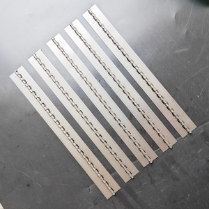 <span class=keywords><strong>Cerniere</strong></span> <span class=keywords><strong>a</strong></span> pianoforte in acciaio continue e lunghe <span class=keywords><strong>per</strong></span> cassette degli attrezzi, scatole regalo, <span class=keywords><strong>mobili</strong></span>, scatole metalliche e scatole contatore elettrico - Product Image 5