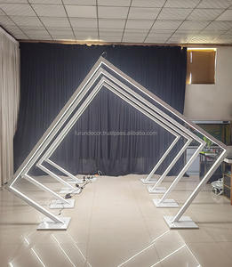 FURUN Nouveauté Décoration de mariage moderne et élégante en acier inoxydable carré pour intérieur/extérieur Modèle 0011 - Product Image 1