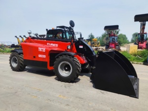 Yunnei 3.5t dua bagian teleskopik variabel Forklift hidrolik pompa ganda 76KW mesin pengangkut roda muatan untuk pertanian - Product Image 3