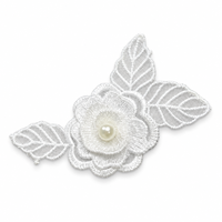 Vente en gros d'appliques de fleurs en organza perlées 3D, patch en dentelle brodée blanche pour voile de mariée, robe de mariée et décoration de vêtements