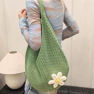 Nuevas Bolsas de Hombro Tejidas Caladas con Diseño Floral para Mujer, Bolsos Grandes de Playa para Vacaciones y Compras - Product Image 5