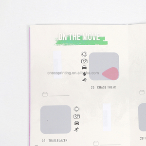 Livre à gratter personnalisé à couverture rigide 2025 jeux de nuit de rendez-vous défi d'aventure Couples pour cadeau de mariage d'anniversaire - Product Image 3