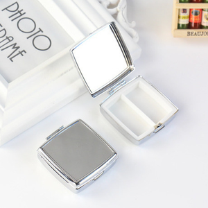 กล่องเก็บของทรงสี่เหลี่ยมผืนผ้าหลายช่องแบบพกพาได้อุปกรณ์โลหะสำหรับการเดินทางกลางแจ้งการระเหิดแบบทันสมัย - Product Image 4