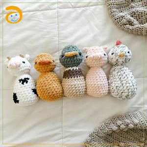 مجموعة حيوانات المزرعة الصغيرة القابلة للعب مع خشخيشة، نمط كروشيه بدون خياطة لصنع حيوانات المزرعة | ألعاب كروشيه للأطفال | هدية استقبال المولود - Product Image 3