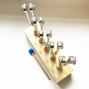 Lot de 5 Diapasons de Thérapie par Vibration (256C, Delta 259, Theta 262, Alpha 267, Beta 271) avec Support en Bois Gravé – Vente en Gros - Product Image 4
