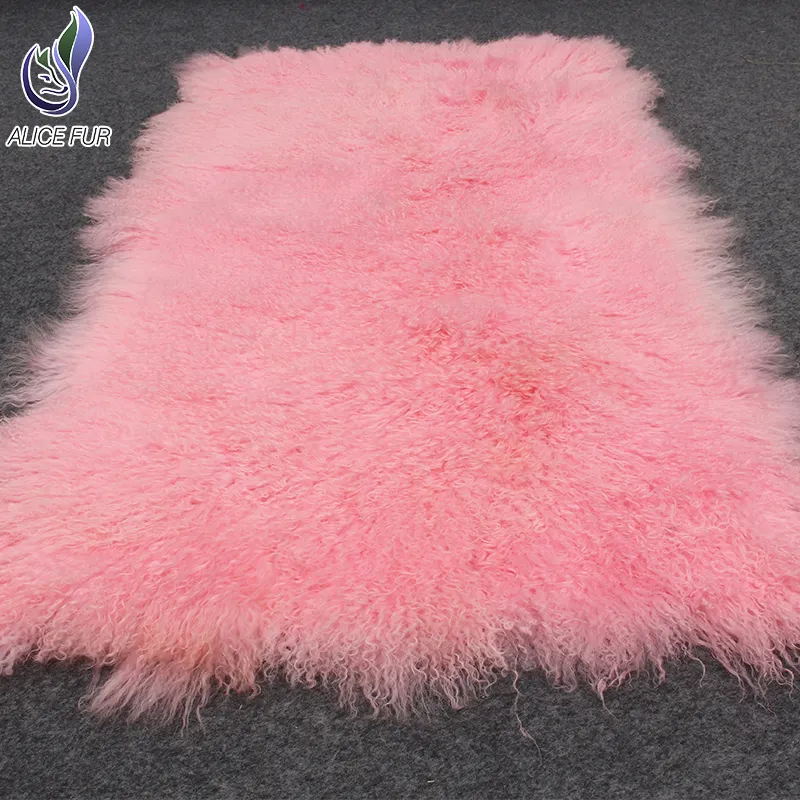 Real pink colour OEM tibetan fur rug sheepskin mongolian lamb fur rug