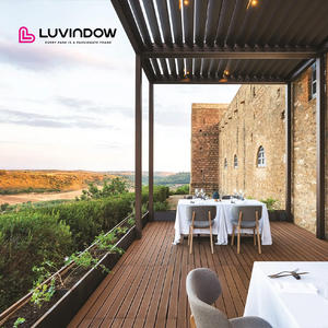 Modern açık elektrikli <span class=keywords><strong>Pergola</strong></span> panjur çatı su geçirmez alüminyum alaşımlı çerçeve yatay açılış desen manyetik ekran özelliği - Product Image 6