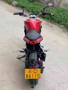 รถมอเตอร์ไซค์สตรีท 300 ซีซี ระบายความร้อนด้วยน้ำ สำหรับการเดินทางในเมือง ลดราคาพิเศษ! รับทำโลโก้ตามสั่งจากโรงงาน เหมาะสำหรับคนมีตารางงานแน่น - Product Image 4