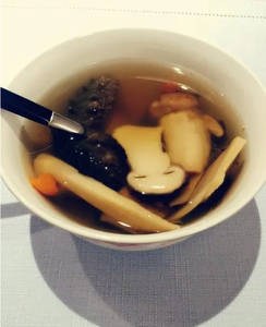 Song Rong Venta caliente Sichuan Setas de pino secas silvestres <span class=keywords><strong>Tricholoma</strong></span> <span class=keywords><strong>Matsutake</strong></span> Precio - Product Image 6