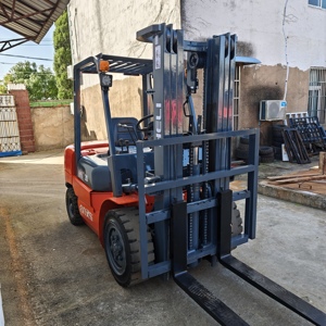 Used Diesel Forklifts 3T Heli Forklift Offroad Earthmoving Machinery Portable Warehouse Chinese Brand Heli <b>Transporting</b> Machine - Product Image 5