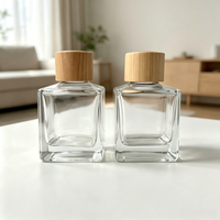 Bouteille vide carrée en verre épais transparent de 120 ml pour diffuseur à bâtonnets, avec couvercle en bois et bouchon intérieur anti-fuite, pour emballage de parfum d'intérieur