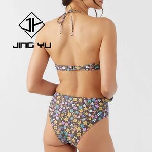 Traje de Baño de Diseñador de Lujo, Estampado a Doble Cara, con Recortes, Traje de Baño de una Pieza, Poliéster Reciclado - Product Image 3