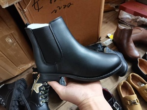 Chaussures en <span class=keywords><strong>Cuir</strong></span> Mixtes pour Enfants, Chaussures d'École Noires pour Garçons, Bottines en <span class=keywords><strong>Cuir</strong></span> pour Garçons, en Stock pour la Vente en Gros - Product Image 6