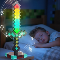 Lampe LED Pixel Sword à 13 couleurs changeantes, rechargeable par USB, avec son et base