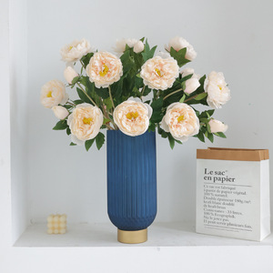 Fleurs de pivoine artificielles en soie à 3 têtes, haute simulation, accessoires de décoration pour mariage et maison - Product Image 4