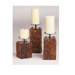 Ensemble de porte-bougies rustiques en bois avec base robuste en bloc et dessus en métal, et élégantes bougies pilier, parfait pour une décoration intérieure chaleureuse - Product Image 3