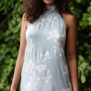 ชุดเดรสยาวสไตล์โบฮีเมียนพิมพ์ลาย คอ halter ไร้แขน ดีไซน์หรูหรา ขายส่งจากโรงงาน  ชุดเดรสยาวผ้าเรยอนซักแล้ว รับตัดตามแบบ - Product Image 5