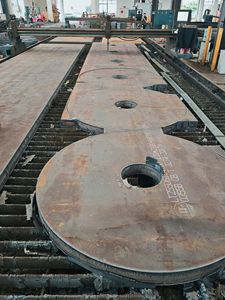 Tôles d'acier doux laminées à chaud en alliage à faible teneur en carbone Q235/Q345/Q36 SS400/S235jr/S355jr/S355j2+N pour la construction navale AH36 A36 SS400, découpe ASTM - Product Image 4