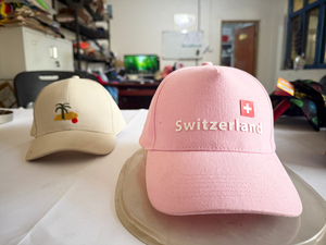 Cappellini da Baseball in Silicone per Donna, Logo Personalizzato OEM, Stampa <span class=keywords><strong>Offset</strong></span>, Regolabili, 6 Pannelli, Ricamo - Product Image 2