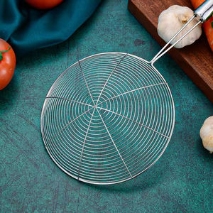 ผลิตภัณฑ์มืออาชีพ ตะแกรงกรองอาหารสแตนเลส ปลอดภัยต่อสิ่งแวดล้อม ใช้งานได้ยาวนาน พร้อมด้ามจับยาว - Product Image 5