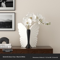 Ornements de vase papillon d'art abstrait, faits main haut de gamme, design minimaliste moderne, pour arrangement floral de salon, entrée, TV