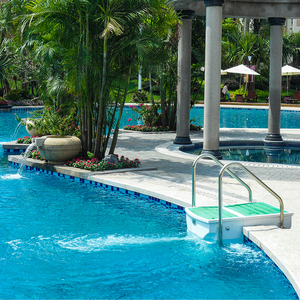Équipement de <span class=keywords><strong>piscine</strong></span> au sol tout-en-un portable sans tuyau Conception suspendue au mur Équipement de <span class=keywords><strong>piscine</strong></span> au sol Filtre à montage mural Fabriqué en acrylique durable - Product Image 4