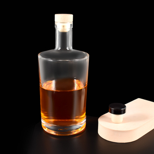 Vente en gros d'usine 100ml 200ml 375ml 500ml 750ml Vodka Spirit <span class=keywords><strong>Gin</strong></span> Rhum Bouteille d'alcool en verre avec liège - Product Image 4