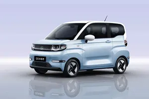 Chery QQ kem xe năng lượng mới 2024 Xe 120km tinh khiết điện MiniCar xe năng lượng mới