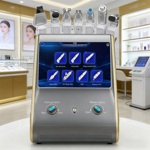 Appareil multifonctionnel 8-en-1 pour le soin de la peau avec hydradermabrasion pour un nettoyage facial en profondeur, équipement pour usage domestique - Product Image 1