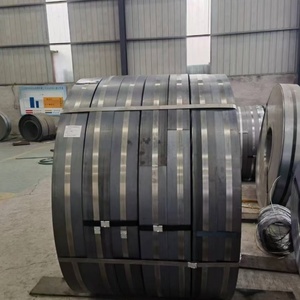 Striscia di Acciaio al Carbonio ad Alta Resistenza <span class=keywords><strong>GDD</strong></span> CK75/SK5/SK2, Spessore 0.2-0.5mm, Larghezza 0-100mm, Standard ASTM, Superficie Leggermente Oleata per Seghe - Product Image 2