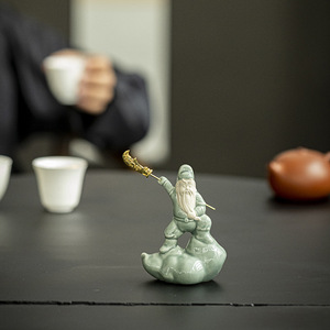 Creativo <span class=keywords><strong>Ge</strong></span> horno Guan Gong cerámica té mascota tradicional estilo chino hogar mesa de té Decoración - Product Image 5