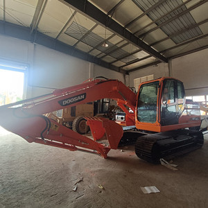รถขุดมือสอง DOOSAN DX140LC 14 ตัน เครื่องยนต์ DB ปั๊มไฮดรอลิก Doosan Mottrol วาล์ว KYB ชั่วโมงการใช้งานต่ำ สภาพ 90% ปี 2023 - Product Image 6