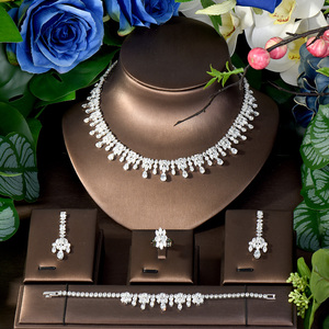 Set di 4 Orecchini a Goccia d'Acqua con Zirconia Cubica, Catena del Sogno e dell'Amore, per Sposa, Regalo di Nozze, Festa, in Ottone, Collezione 2025 - Product Image 2