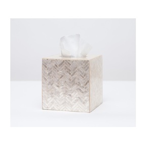 Boîte à mouchoirs personnalisée avec couvercle en cuir PU et couvercle rechargeable pour la décoration intérieure de voiture de luxe - Product Image 3