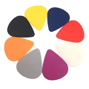 Colorful Good Quality Wholesale ready stock can make brand logo 0.46mm 0.71mm flow custom guitar picks