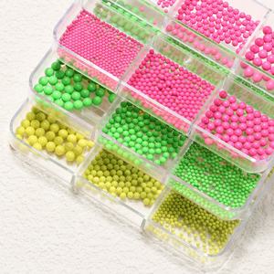 Nouveau <span class=keywords><strong>Macaron</strong></span> Couleur <span class=keywords><strong>Mini</strong></span> taille mixte En Acier Inoxydable Caviar Perles Nail Art Décorations charmes - Product Image 6
