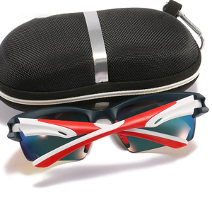 Nuova <span class=keywords><strong>serie</strong></span> <span class=keywords><strong>di</strong></span> occhiali da sole sportivi per uomo e donna lenti ottiche polarizzate antipolvere da esterno - Product Image 3