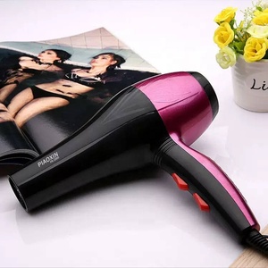 Sèche-cheveux <span class=keywords><strong>professionnel</strong></span> pliable Nano Ionique 2000W <span class=keywords><strong>pas</strong></span> <span class=keywords><strong>cher</strong></span> pour salon et hôtel avec buse concentratrice, <span class=keywords><strong>l</strong></span>éger et séchage rapide - Product Image 2